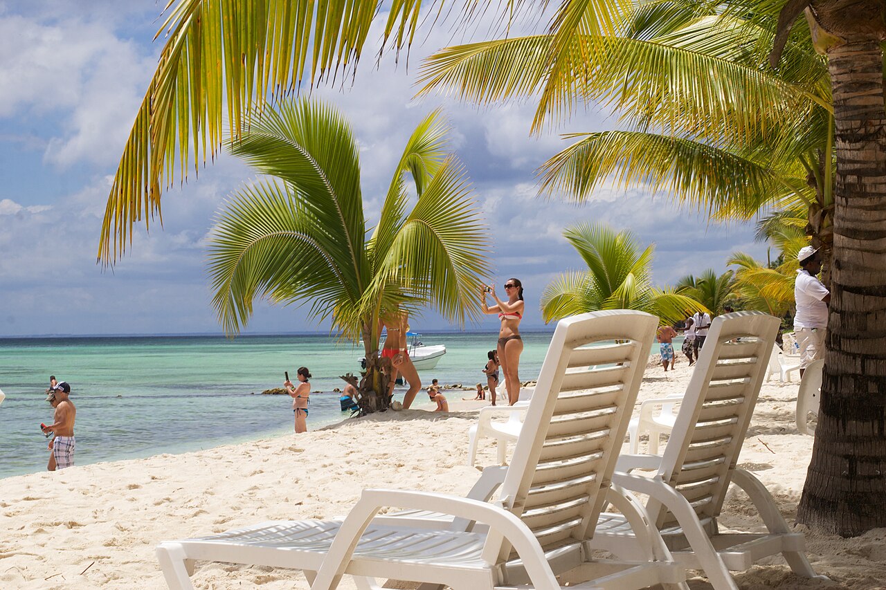 Fort de France,Pointe-a-Pitre,St John s,Philipsburg,Roseau,Basseterre,Fort de France,Pointe-a-Pitre,