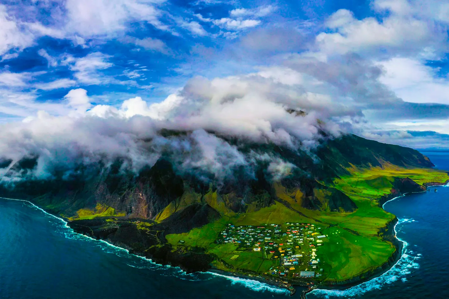 Tristan da Cunha, St. Helena