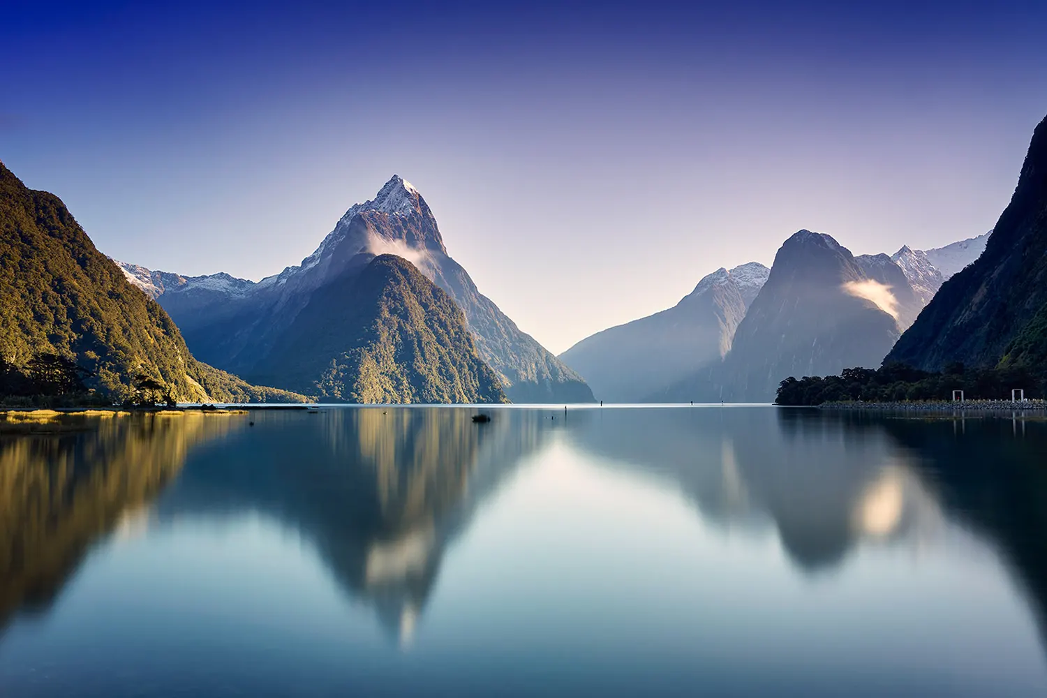 MILFORD SOUND, NEW ZEALAND