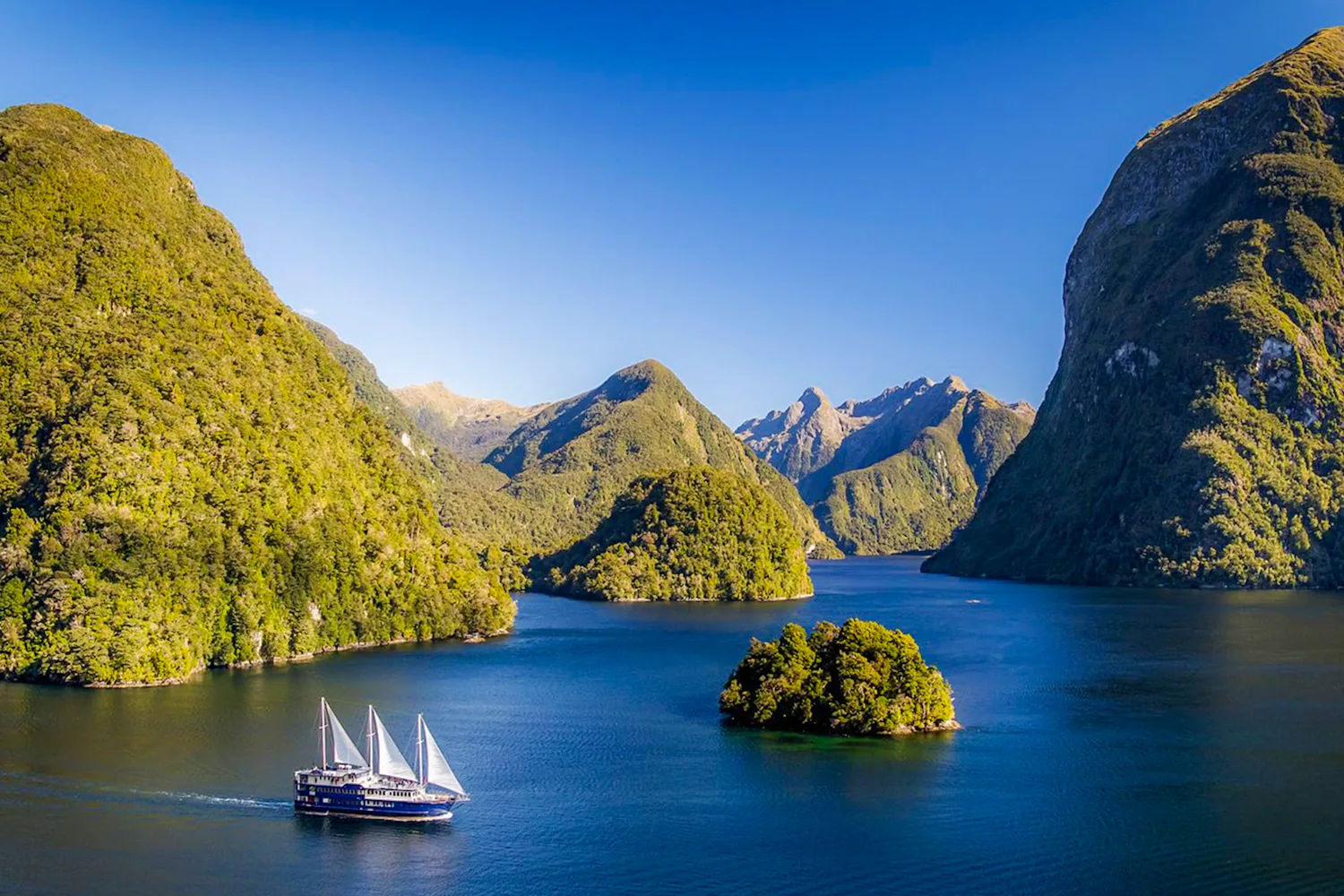 Cruise Dusky-Doubtful Sound